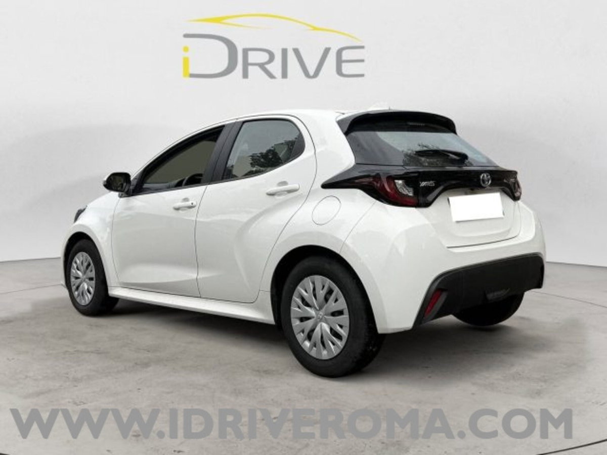 Toyota Yaris Cross 1.5h GR Sport Black Sky fwd 116cv e-cvt (7)