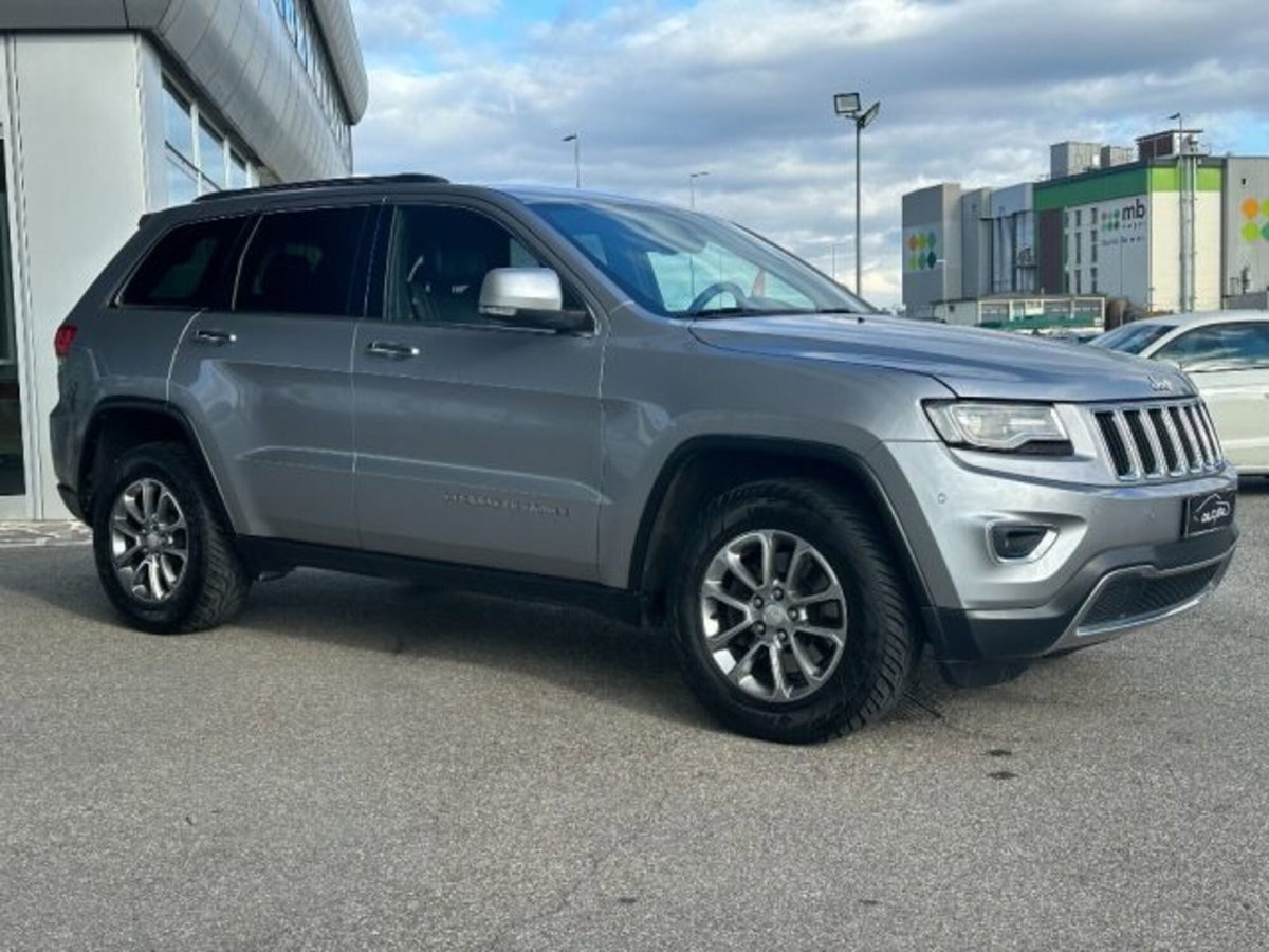 Jeep Grand Cherokee 3.0 V6 CRD 250 CV Multijet II Overland (2)