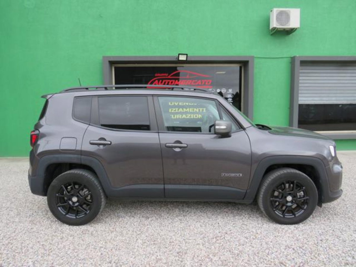 Jeep Renegade 1.3 T4 190CV PHEV 4xe AT6 Limited (4)