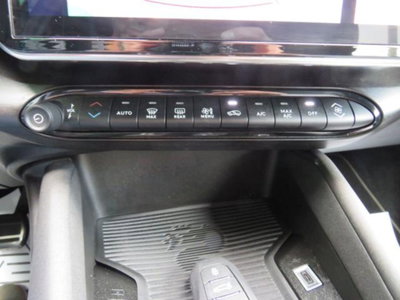 Alfa Romeo Junior 1.2 ibrida Sport Speciale 145cv edct6 (14)