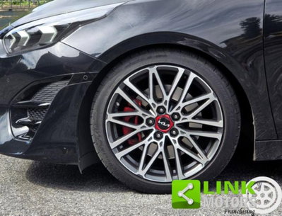 Kia ProCeed 1.6 t-gdi GT 204cv dct (14)