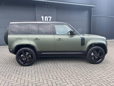 Land Rover Defender 110 2.0 phev X-Dynamic HSE awd 300cv auto 6p.ti (11)