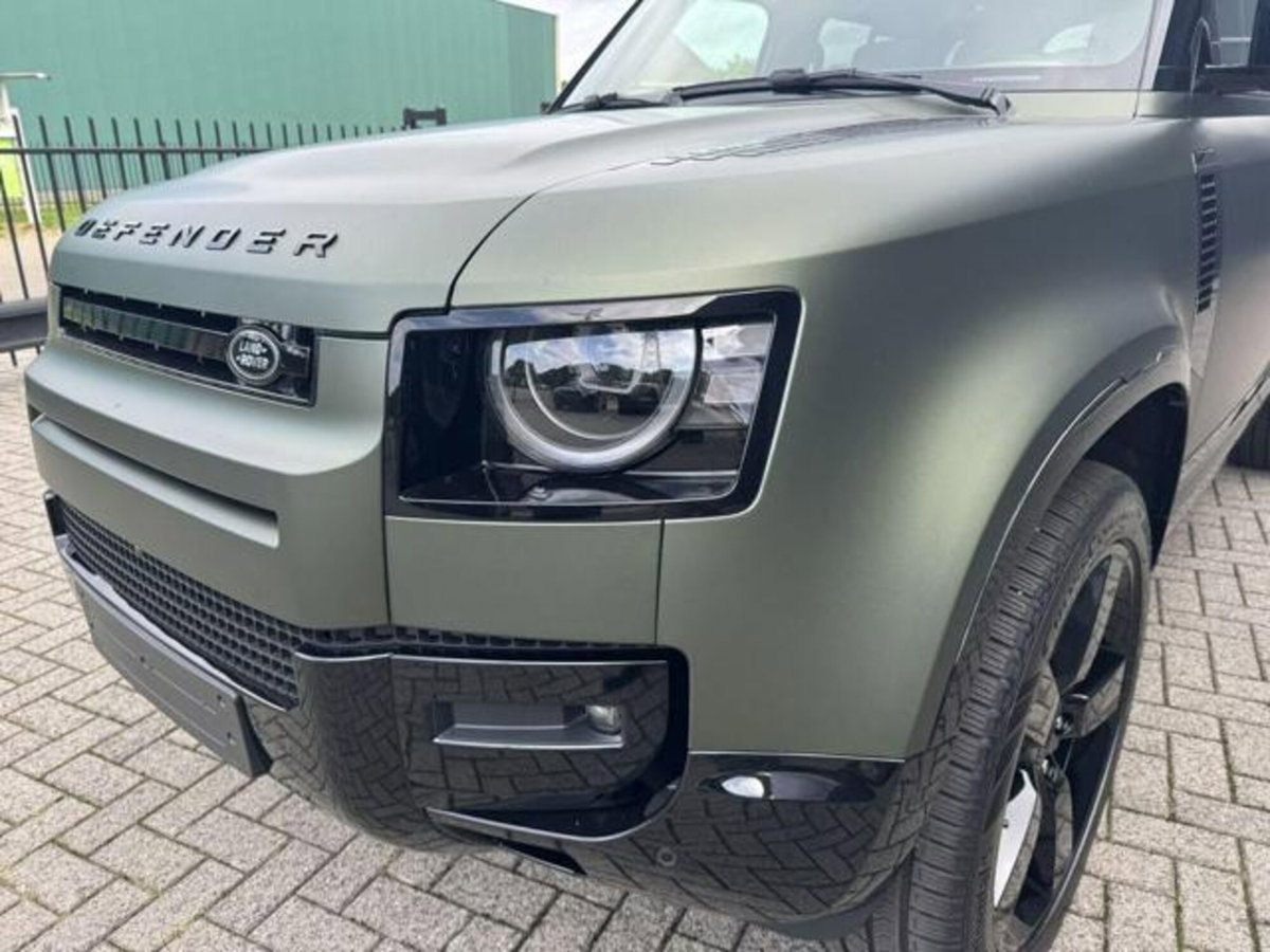 Land Rover Defender 110 2.0 phev X-Dynamic HSE awd 300cv auto 6p.ti (14)