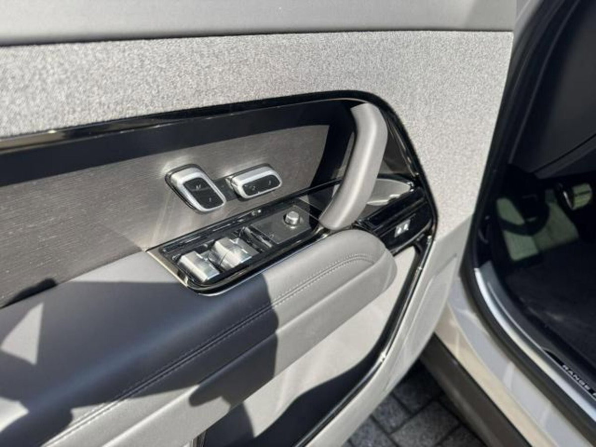 Land Rover Range Rover Sport 3.0 I6 MHEV SE (10)