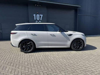 Land Rover Range Rover Sport 3.0 I6 MHEV SE (6)