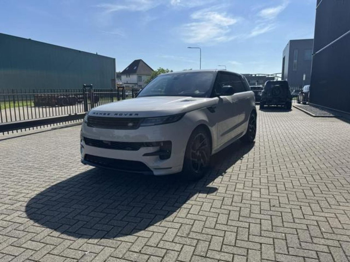Land Rover Range Rover Sport 3.0 I6 MHEV SE (8)