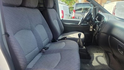 Hyundai H-1 Furgone 2.5 CRDI PC 3 posti Van Style (11)