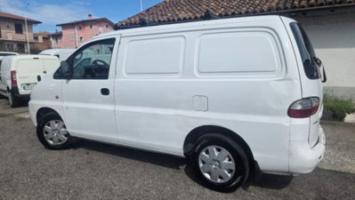 Hyundai H-1 Furgone 2.5 CRDI PC 3 posti Van Style (2)