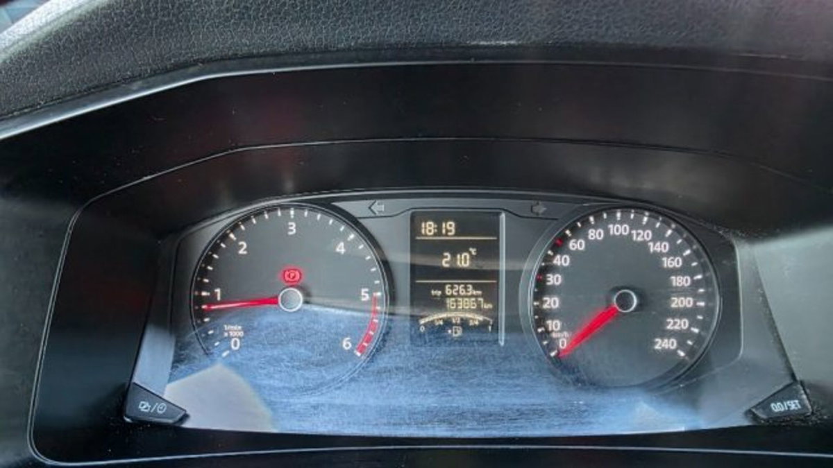 Volkswagen Veicoli Commerciali Transporter Furgone 2.0 TDI 102CV PC Kombi (13)