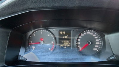 Volkswagen Veicoli Commerciali Transporter Furgone 2.0 TDI 102CV PC Kombi (13)