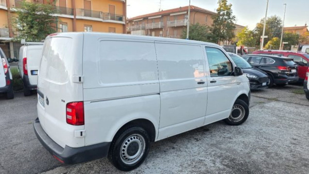 Volkswagen Veicoli Commerciali Transporter Furgone 2.0 TDI 102CV PC Kombi (4)