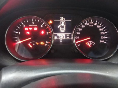 Nissan Qashqai 1.5 dCi DPF n-tec (10)