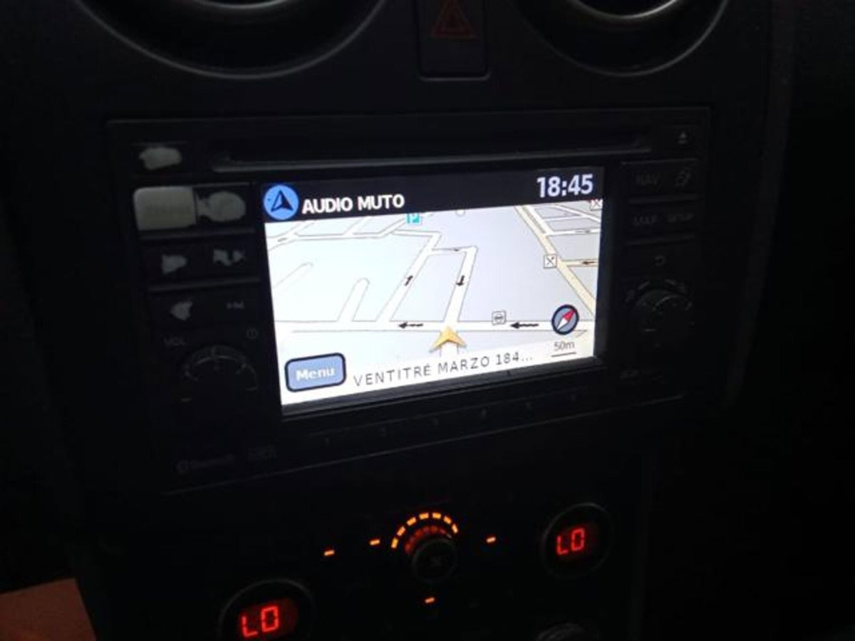 Nissan Qashqai 1.5 dCi DPF n-tec (13)