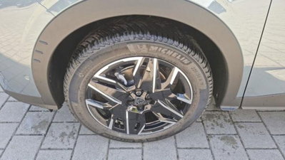Peugeot 3008 1.2 hybrid GT Exclusive 145cv e-dcs6 (3)