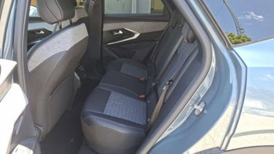 Peugeot 3008 1.2 hybrid GT Exclusive 145cv e-dcs6 (6)