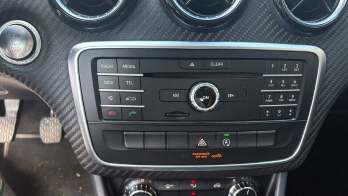 Mercedes-Benz GLA SUV 200 d Sport (11)