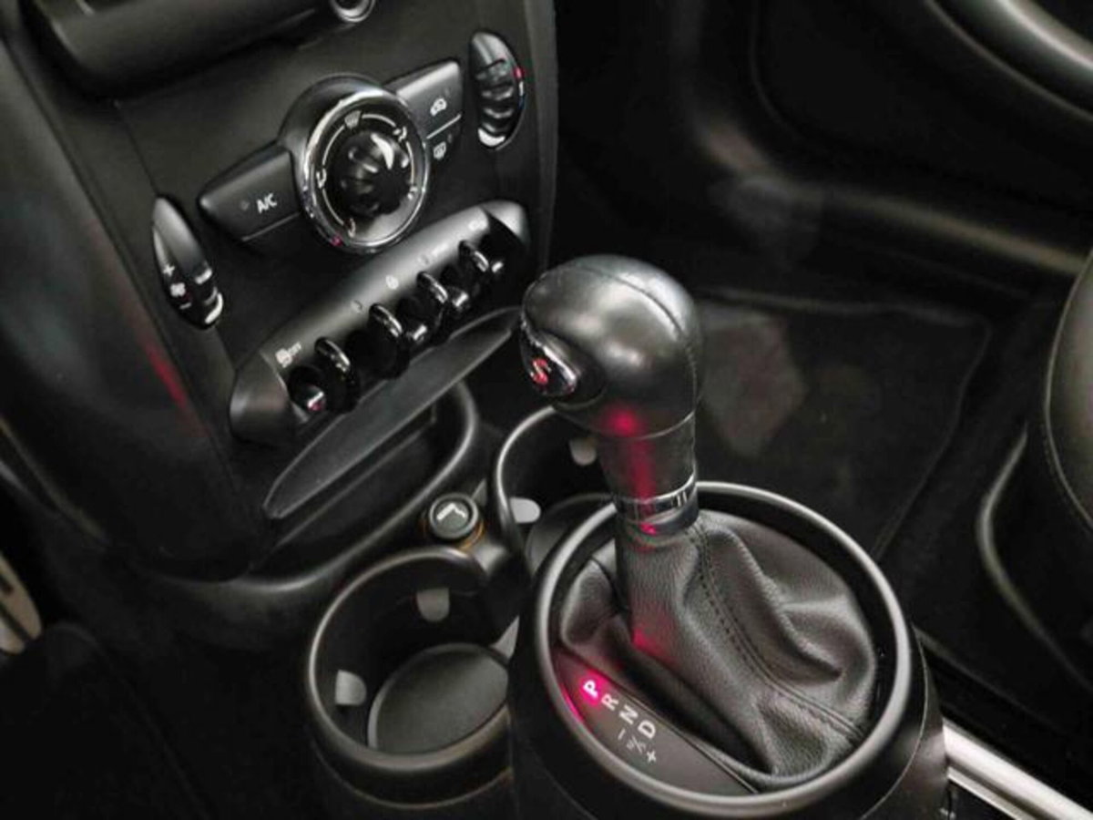 MINI Mini Countryman 2.0 Cooper SD Countryman ALL4 (13)