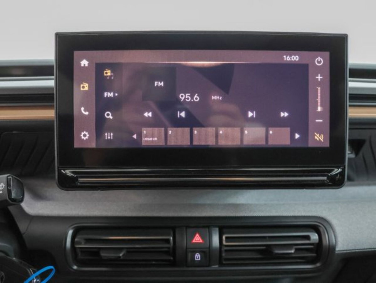 Citroen C3 Aircross 1.2 turbo Plus 100cv (18)