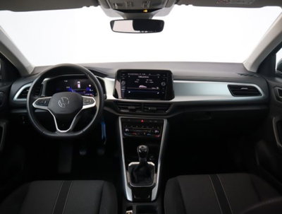 Volkswagen T-Roc 1.0 tsi Life 115cv (13)