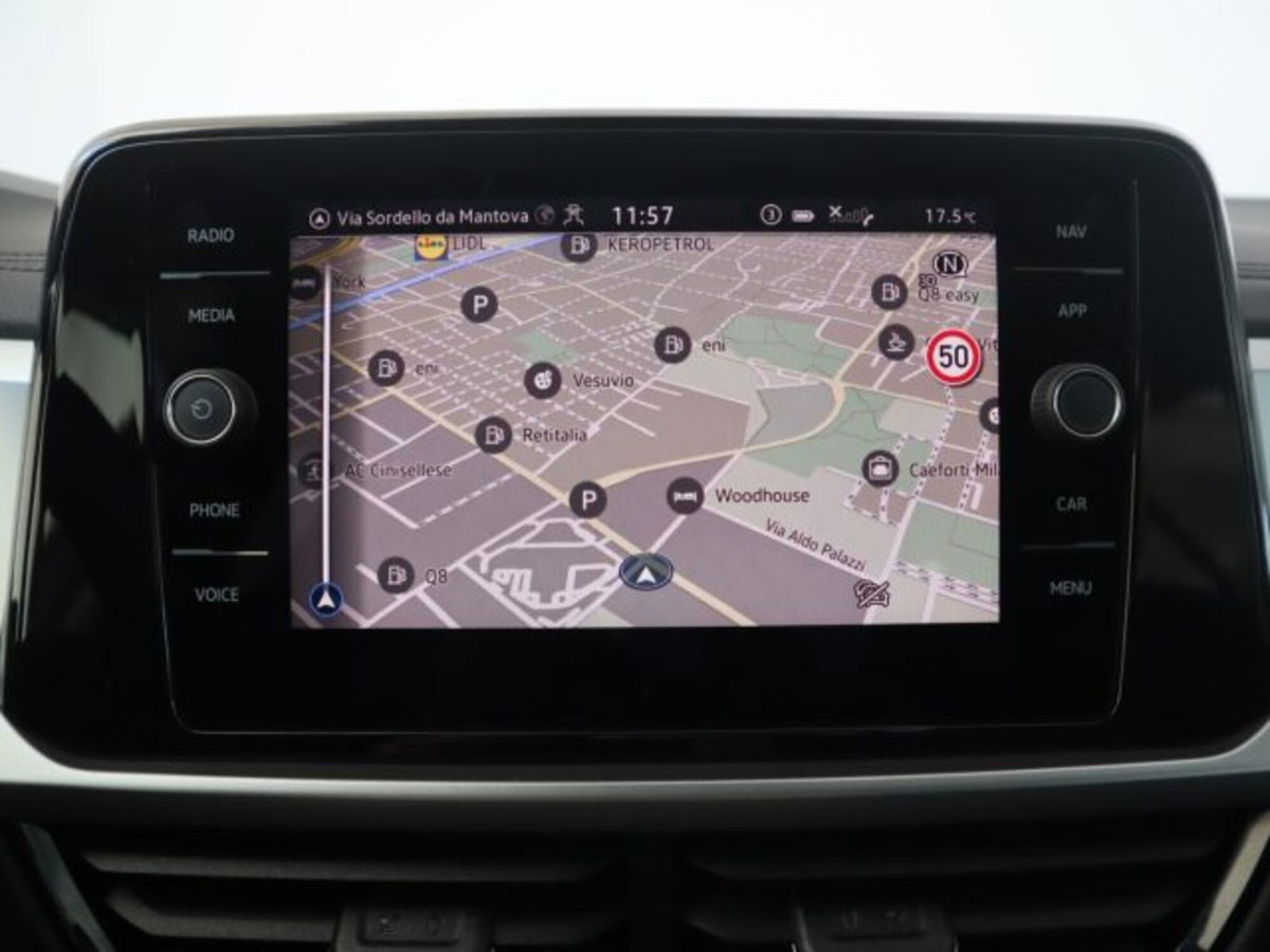 Volkswagen T-Roc 1.0 tsi Life 115cv (17)