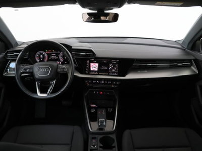 Audi A3 Sportback 30 TFSI S tronic Business Advanced (13)