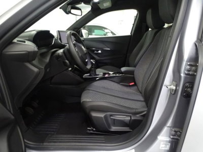 Peugeot 2008 PureTech 100 S&S Allure (11)
