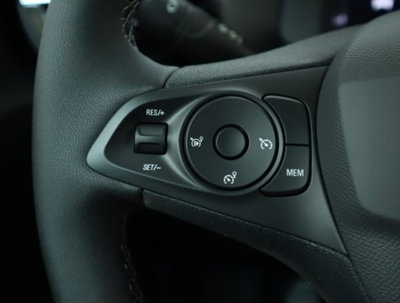 Opel Corsa 1.2 hybrid GS 100cv dct6 (19)