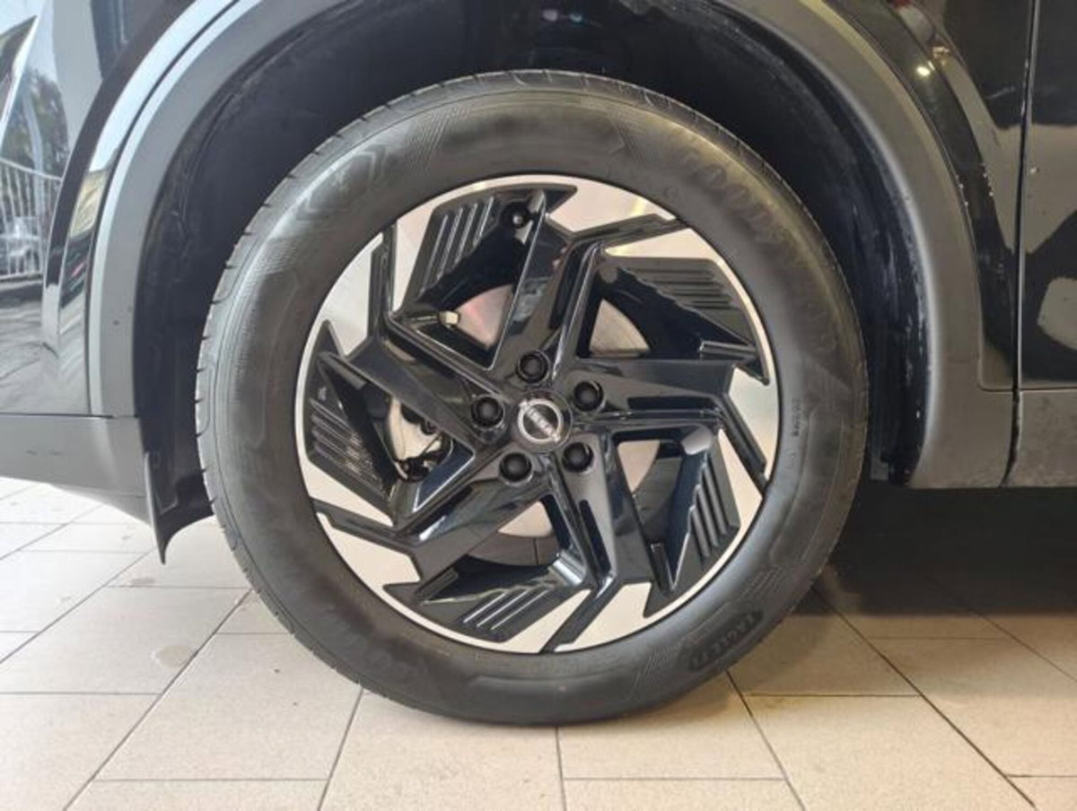 Nissan Qashqai 1.3 mhev N-Connecta 2wd 140cv (14)
