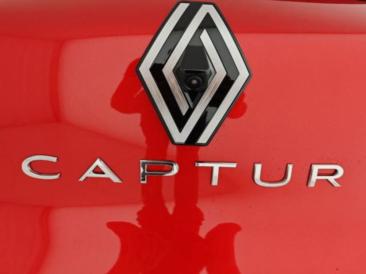 Renault Captur 1.2 eco-g Evolution 120cv (11)