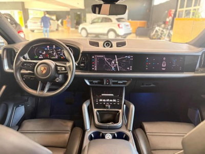 Porsche Cayenne Coupé 3.0 V6 E-Hybrid (6)