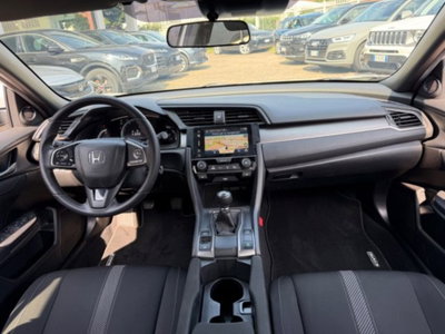Honda Civic 1.6 4 porte Comfort Navi (12)