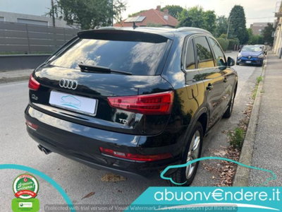 Audi Q3 2.0 TDI 120 CV Sport (8)
