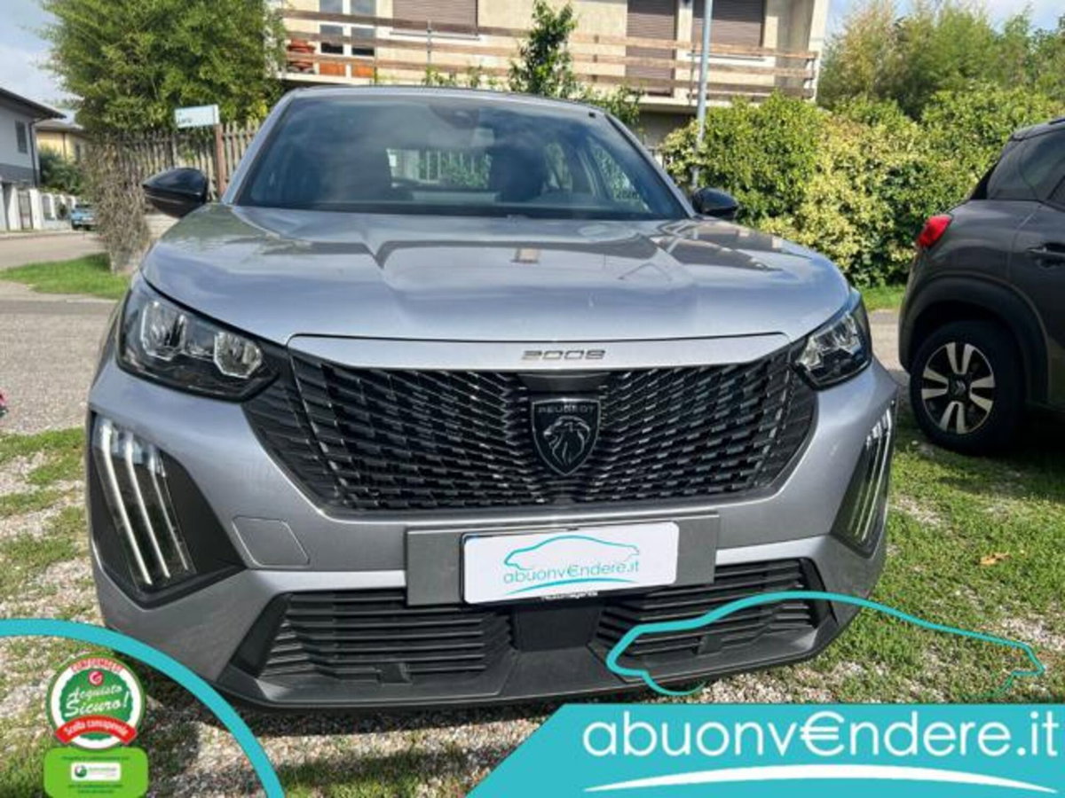 Peugeot 2008 PureTech 100 S&S Allure (11)