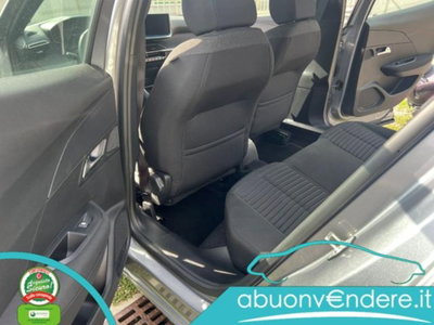 Peugeot 2008 PureTech 100 S&S Allure (13)