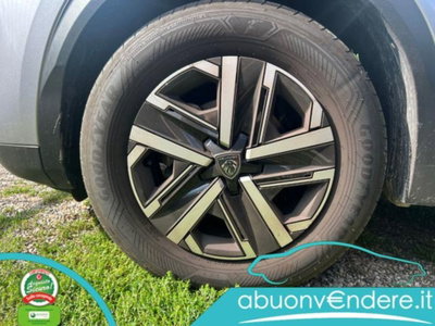 Peugeot 2008 PureTech 100 S&S Allure (17)
