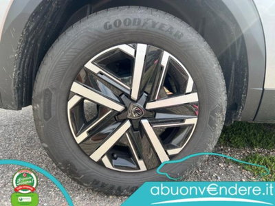 Peugeot 2008 PureTech 100 S&S Allure (19)