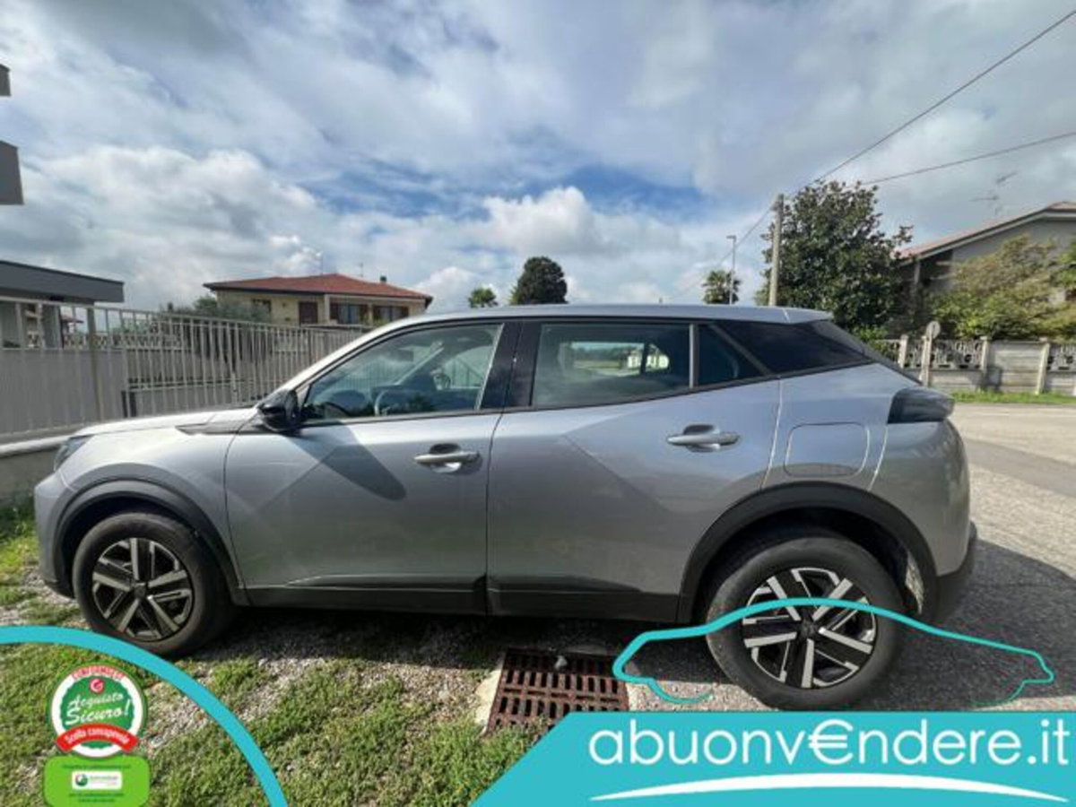 Peugeot 2008 PureTech 100 S&S Allure (5)