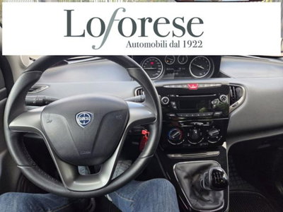 Lancia Ypsilon 0.9 TwinAir 85 CV 5 porte S&S Gold (11)