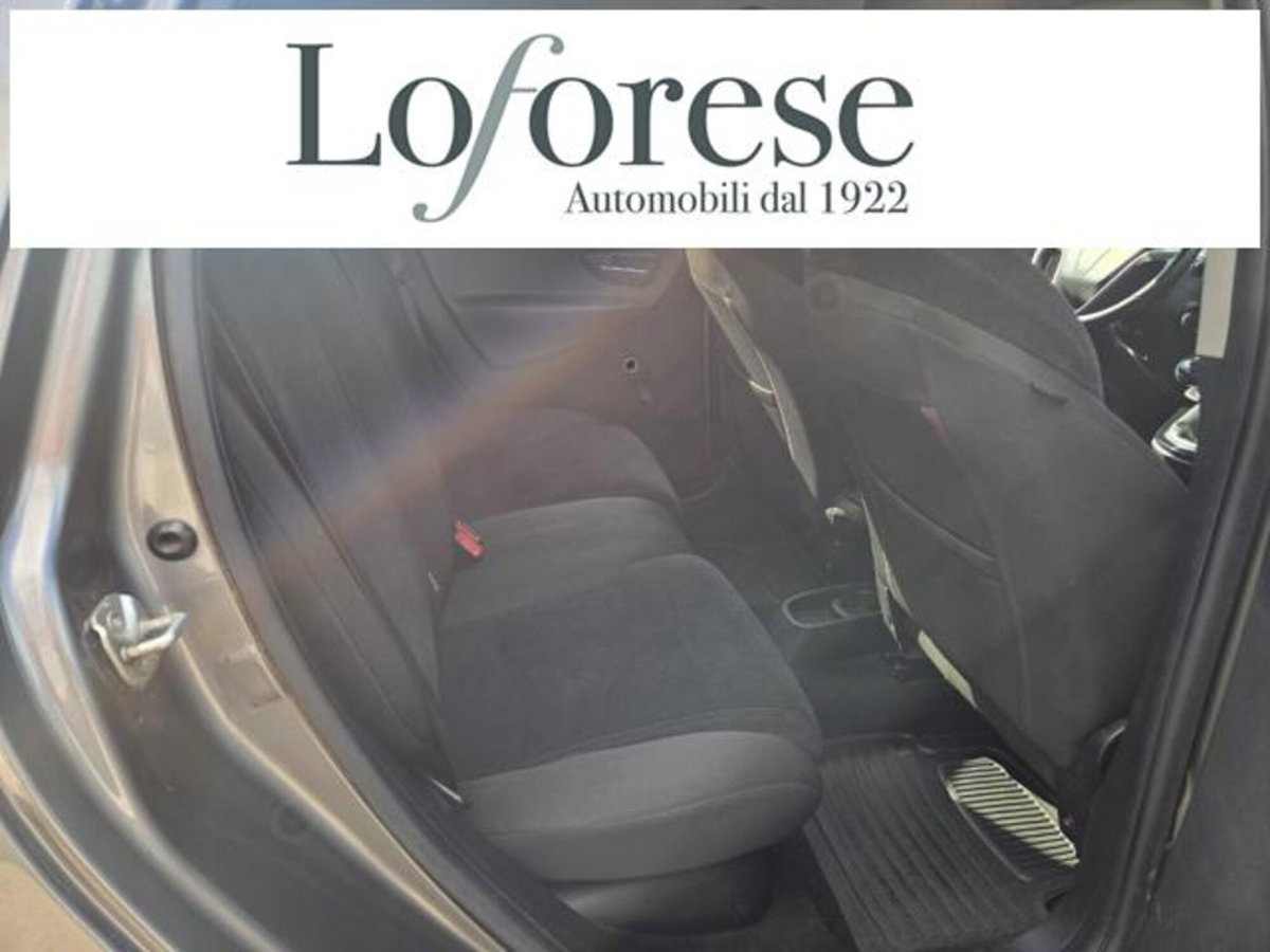 Lancia Ypsilon 0.9 TwinAir 85 CV 5 porte S&S Gold (13)