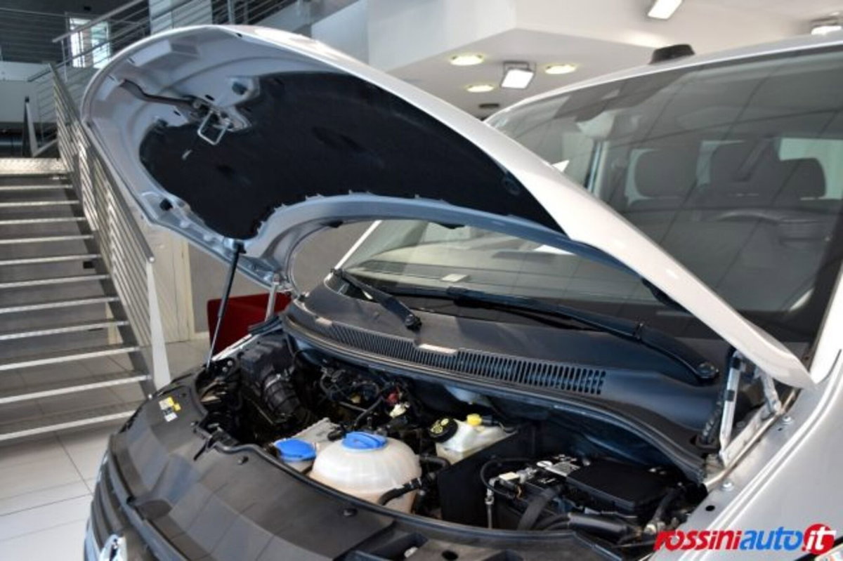 Volkswagen Veicoli Commerciali T6.1 Transporter 32 2.0 tdi 150cv kombi Business p.c. (14)