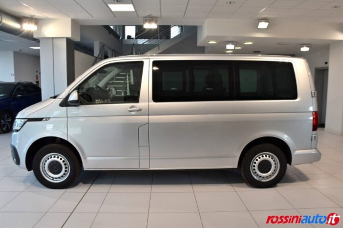 Volkswagen Veicoli Commerciali T6.1 Transporter 32 2.0 tdi 150cv kombi Business p.c. (2)