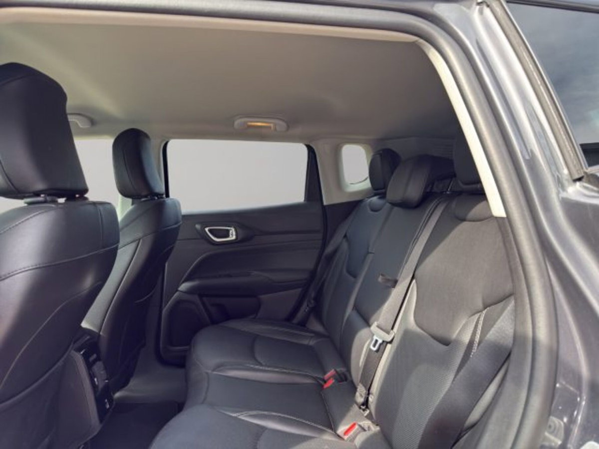 Jeep Compass 1.5 turbo t4 mhev Summit 2wd 130cv dct (13)