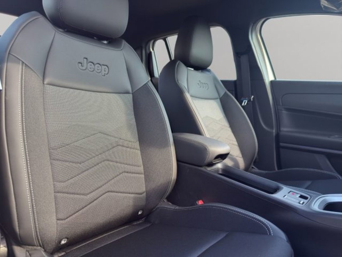 Jeep Avenger 1.2 turbo Altitude fwd 100cv (18)