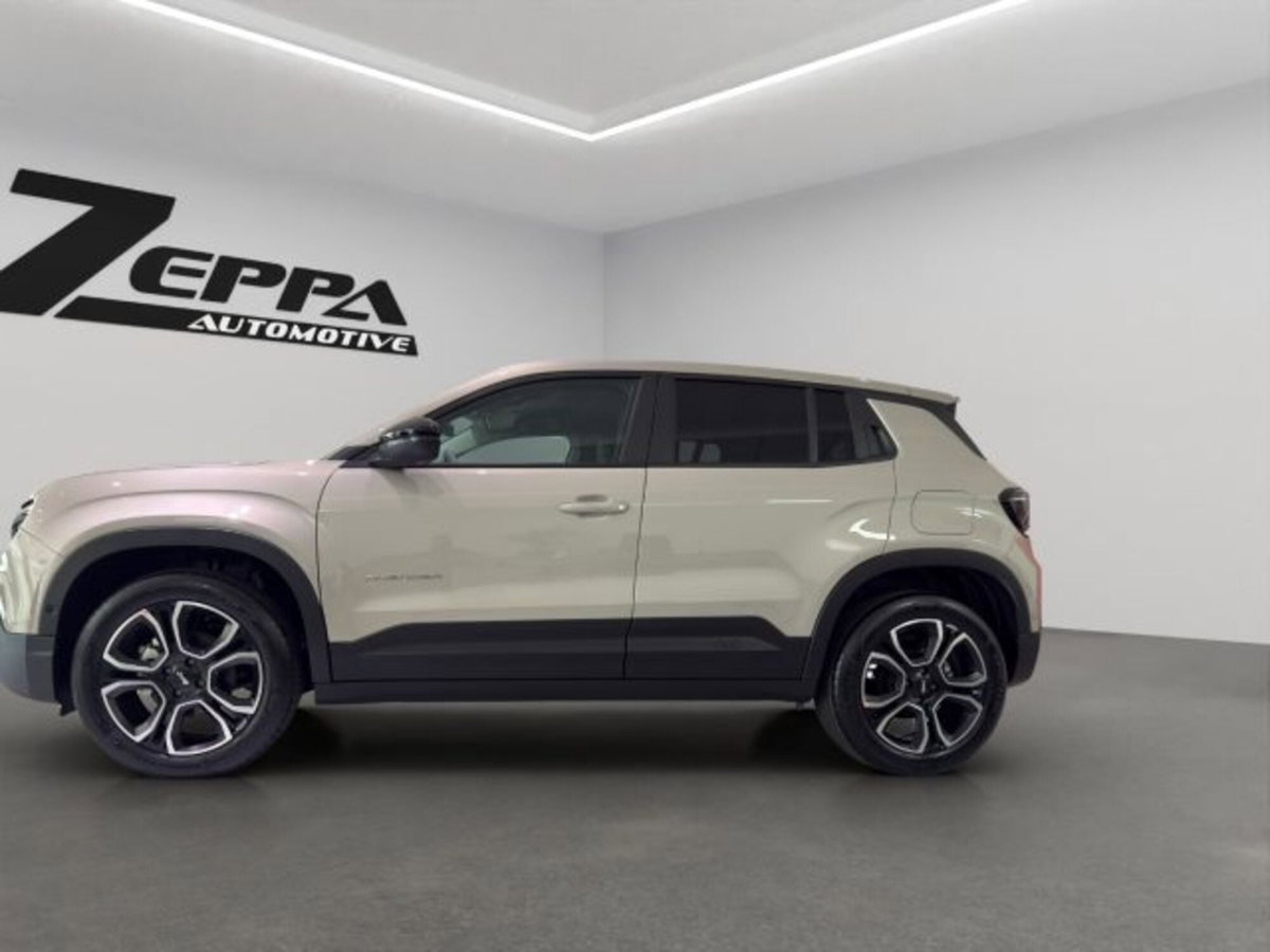 Jeep Avenger 1.2 turbo Summit fwd 100cv (3)
