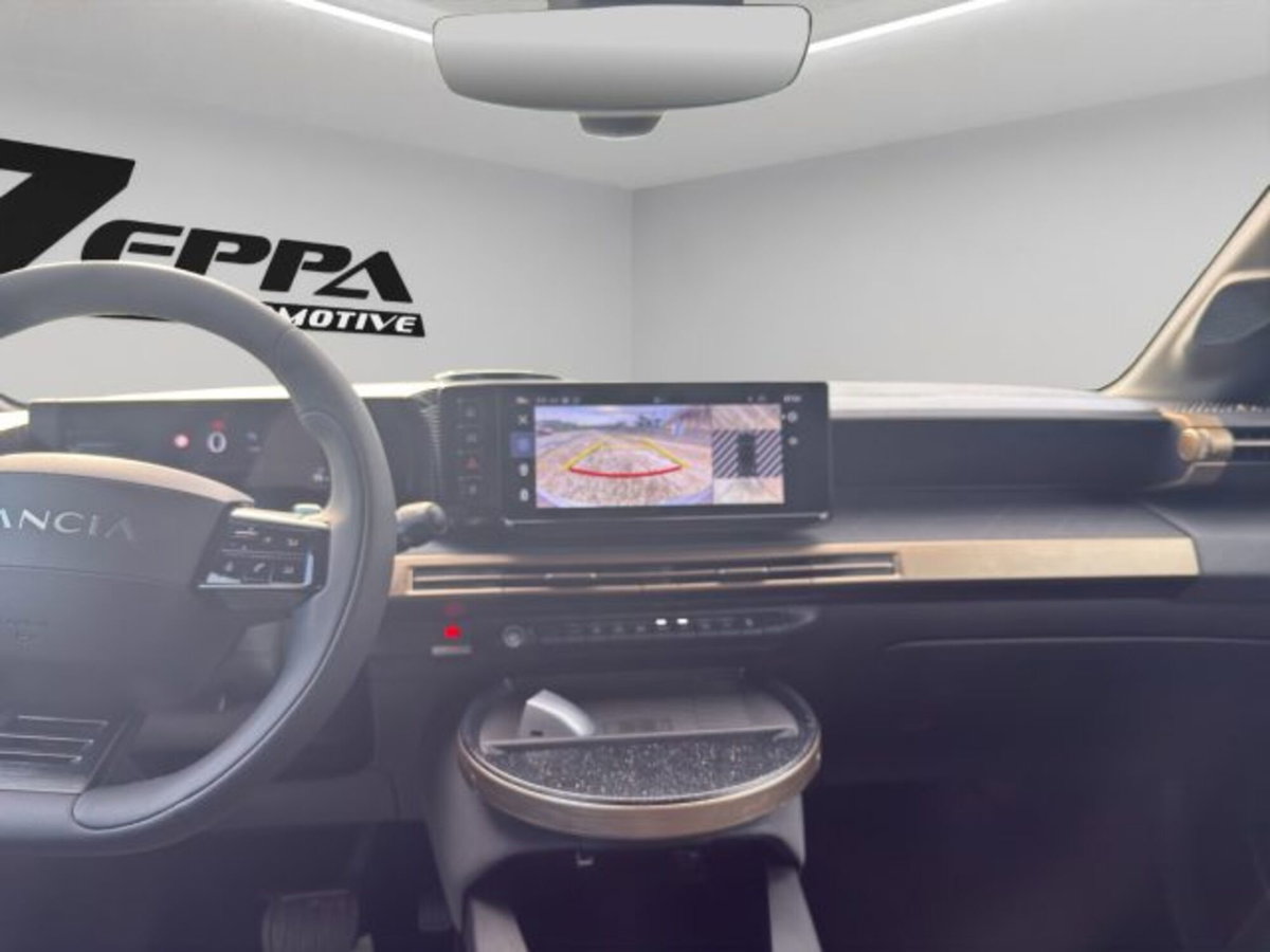 Lancia Ypsilon 1.2 mhev Edizione Limitata Cassina e-dct (16)