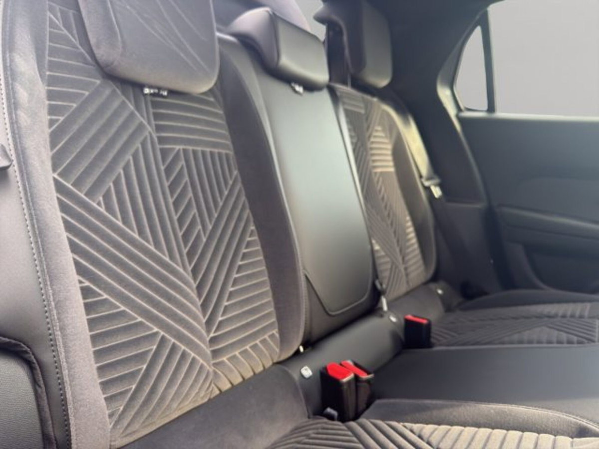 Lancia Ypsilon 1.2 mhev Edizione Limitata Cassina e-dct (19)