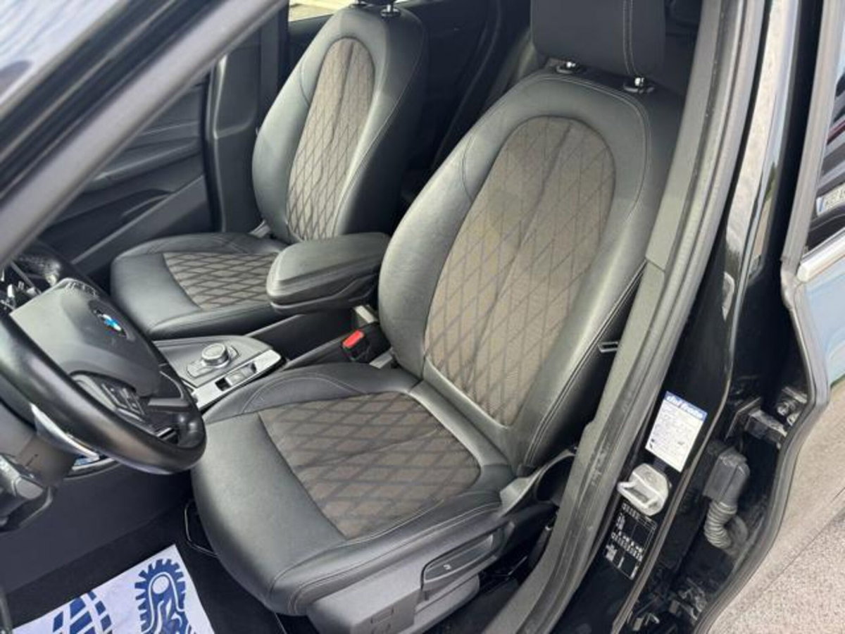 BMW X1 sdrive18d X-Line auto (11)