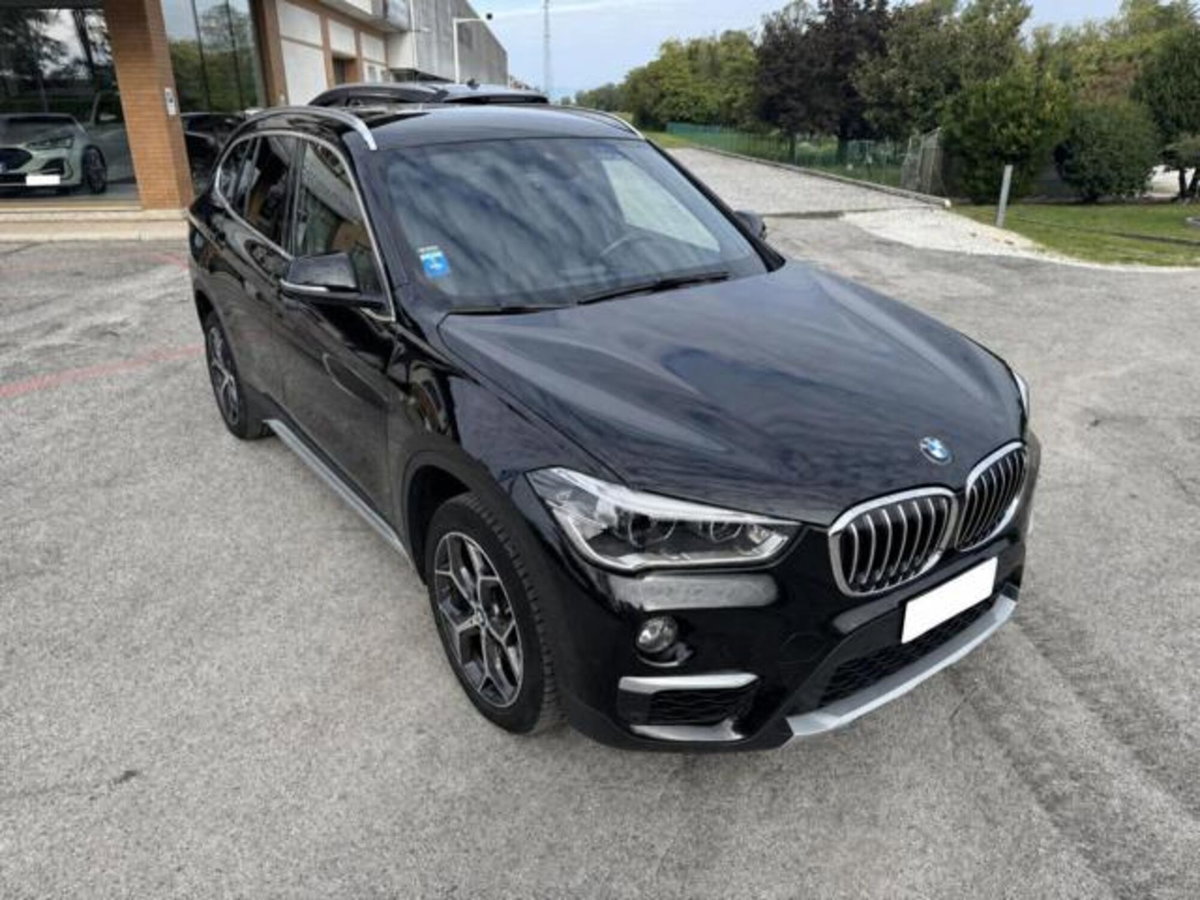 BMW X1 sdrive18d X-Line auto (8)