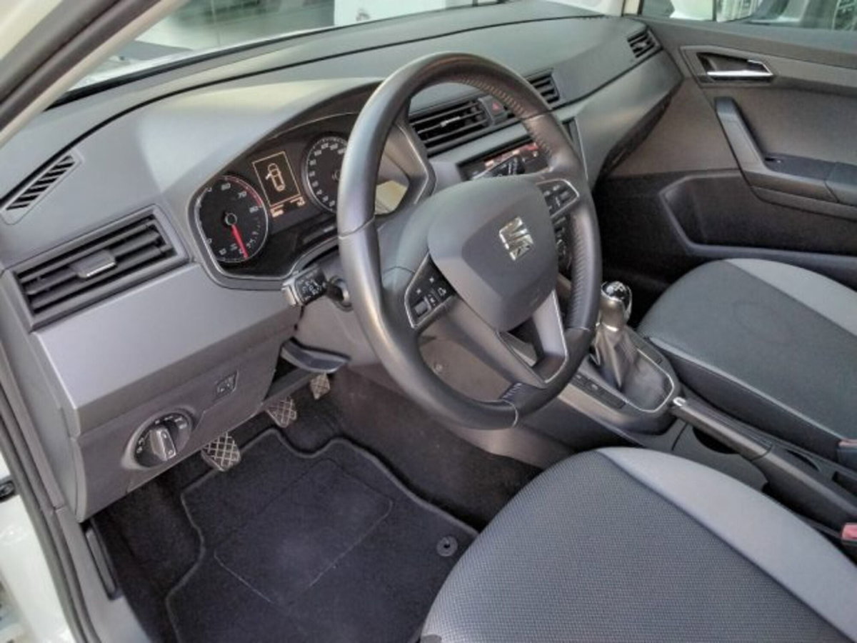 SEAT Ibiza 1.0 mpi Style 80cv (16)