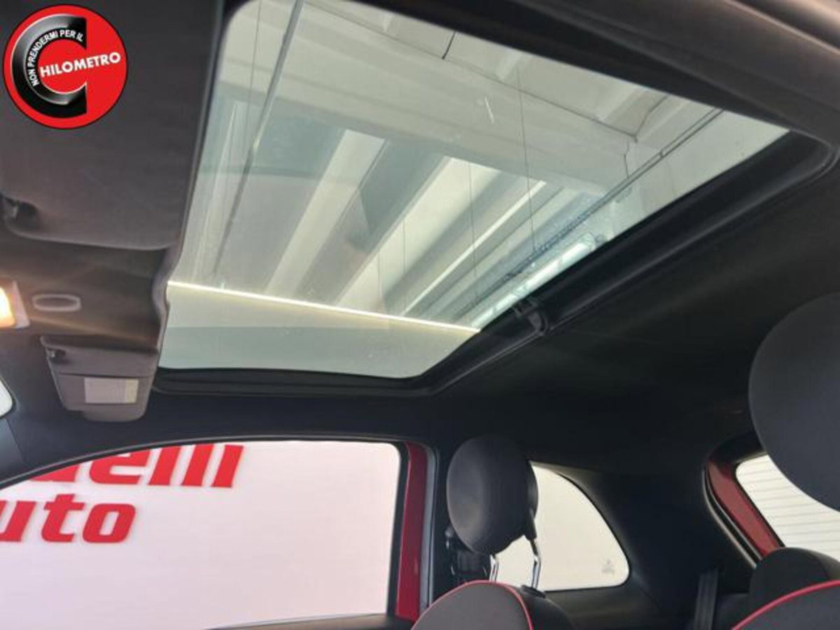 Fiat 500 1.0 Hybrid Red (12)